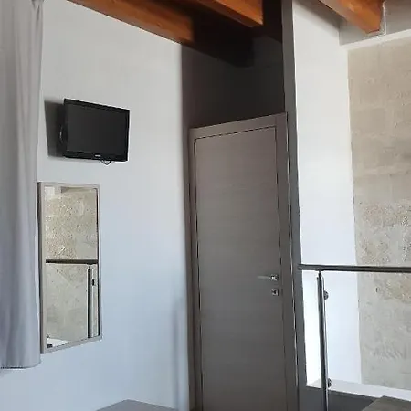 Le Muse בית הארחה 3*