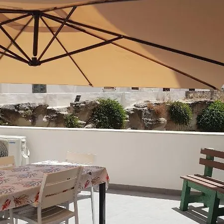 Le Muse בית הארחה 3*